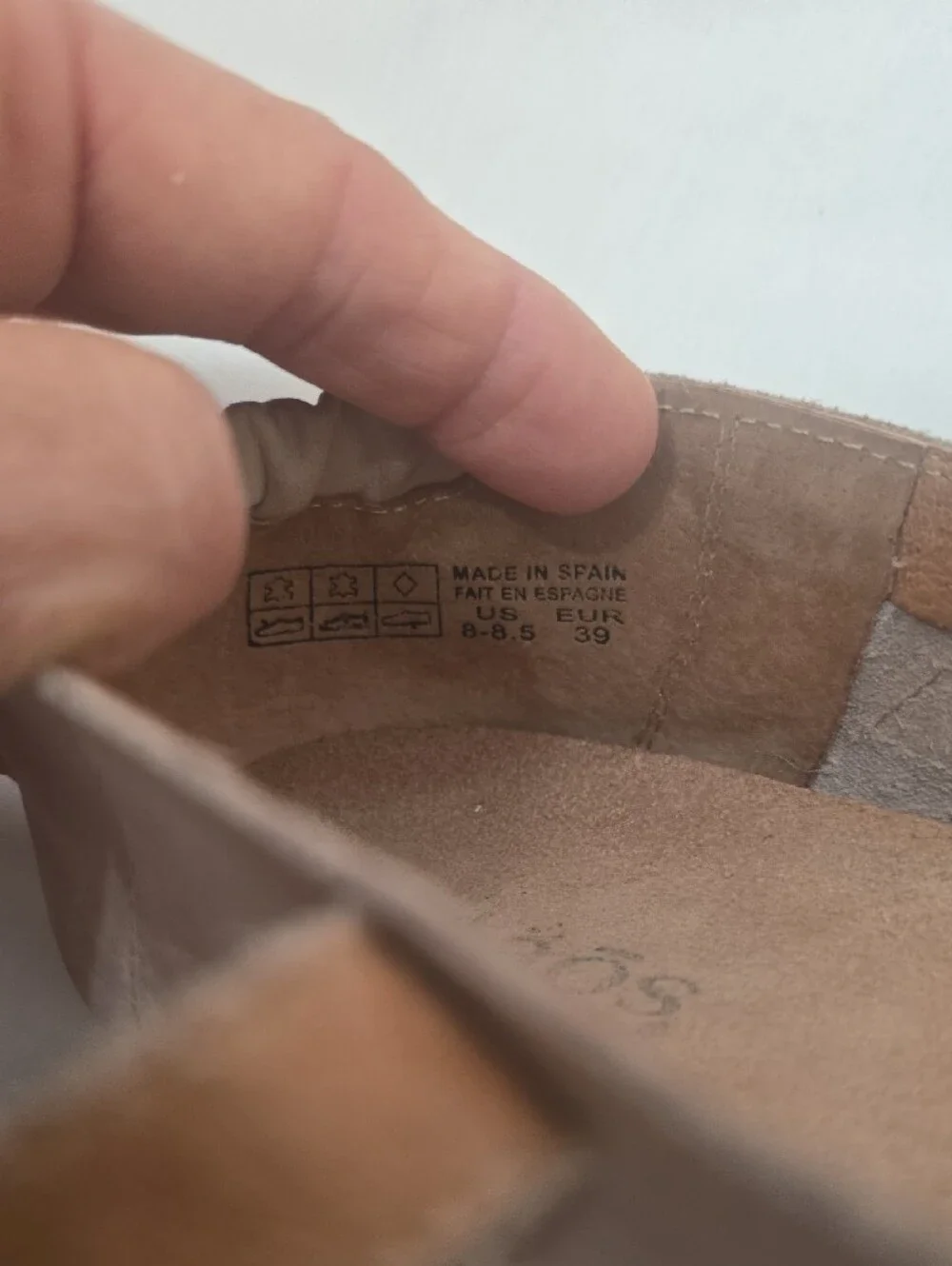 Taos Footwear Taupe Suede Mary Jane‎ Flats
